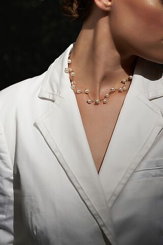 Колье золотистое с декоративным жемчугом украшение на шею жемчужное ожерелье "Жемчуг Таити" MERSADA